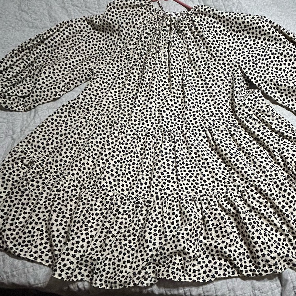 H&M Black Floral Balloon Sleeve Dress